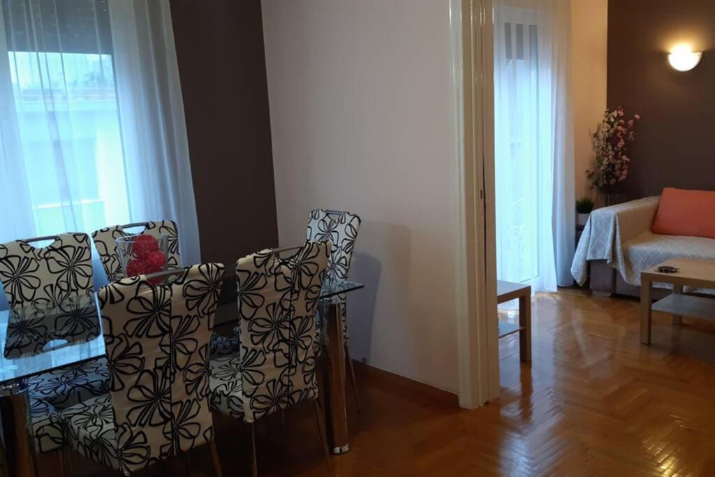 Georgia'S Cozy Apartment In Koukaki Афины Экстерьер фото